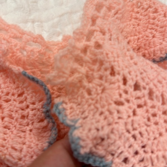 Vintage Handmade Crochet Baby Toddler Cape Jacket & Matching Bonnet Hat - Picture 15 of 17